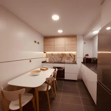 Apartment Pereiro *